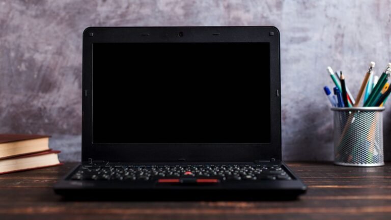 11 Clever Uses For Your Old MacBooks (These Are INSANE)