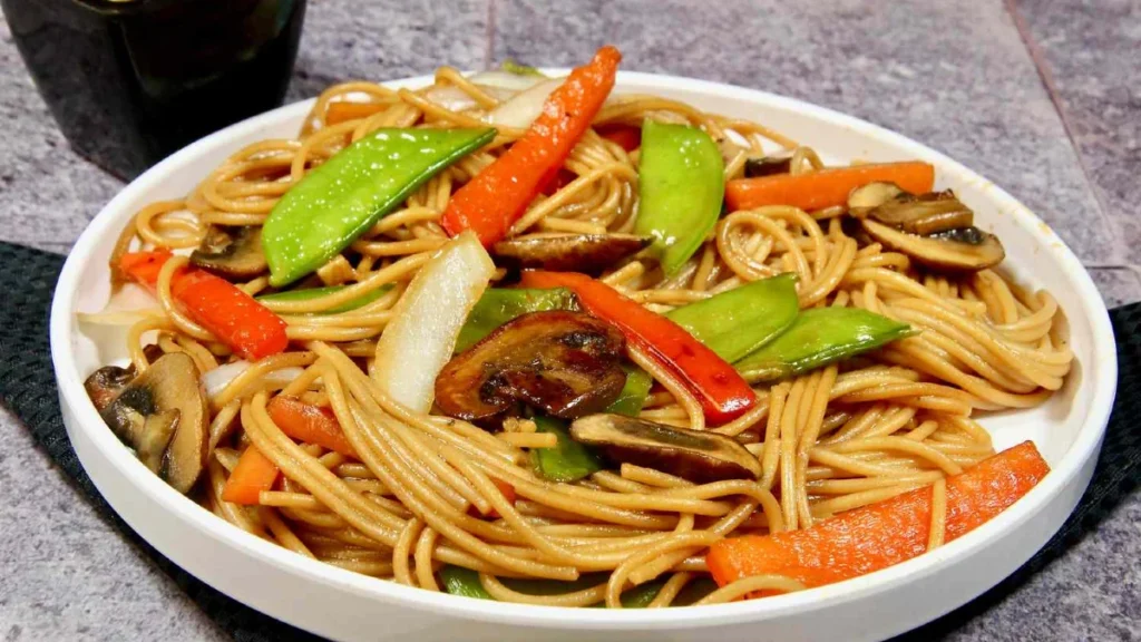 15-Minute Veggie Lo Mein
