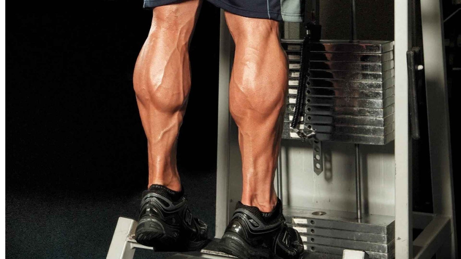 16 Things Your Calves Secretly Reveal About How Long You'll Live (Doctors Call Them Your Second Heart)