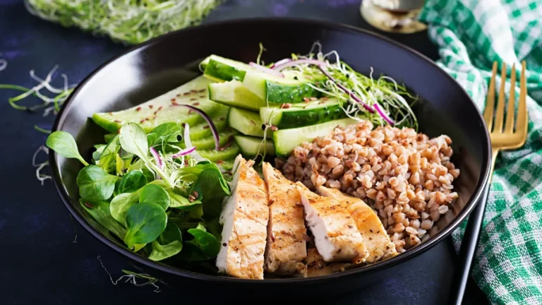21 High-Protein, Low-Calorie Meals (Easy Recipes)