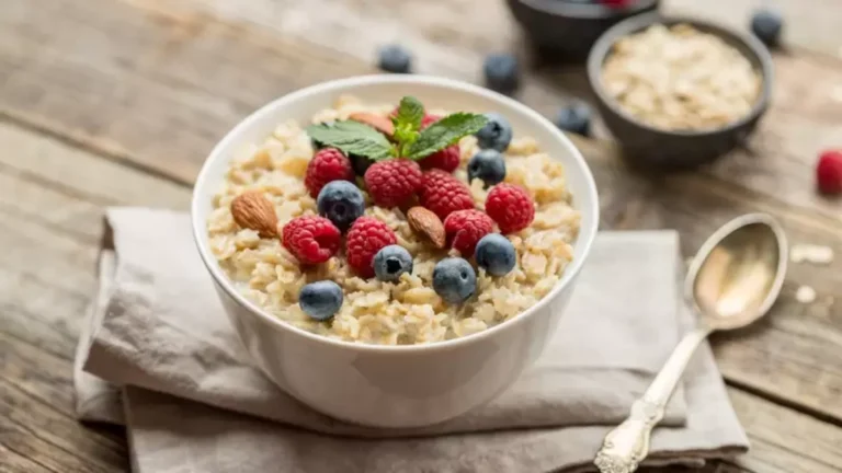 21 PCOS Breakfast Ideas That Balance Your Hormones Before Noon