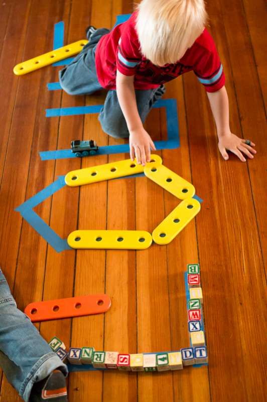 Train Track Building