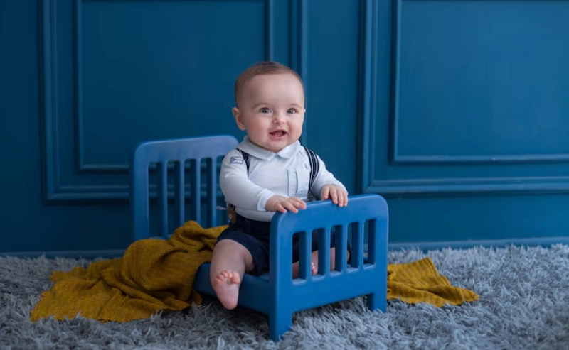 Little Gentleman Blue Crib