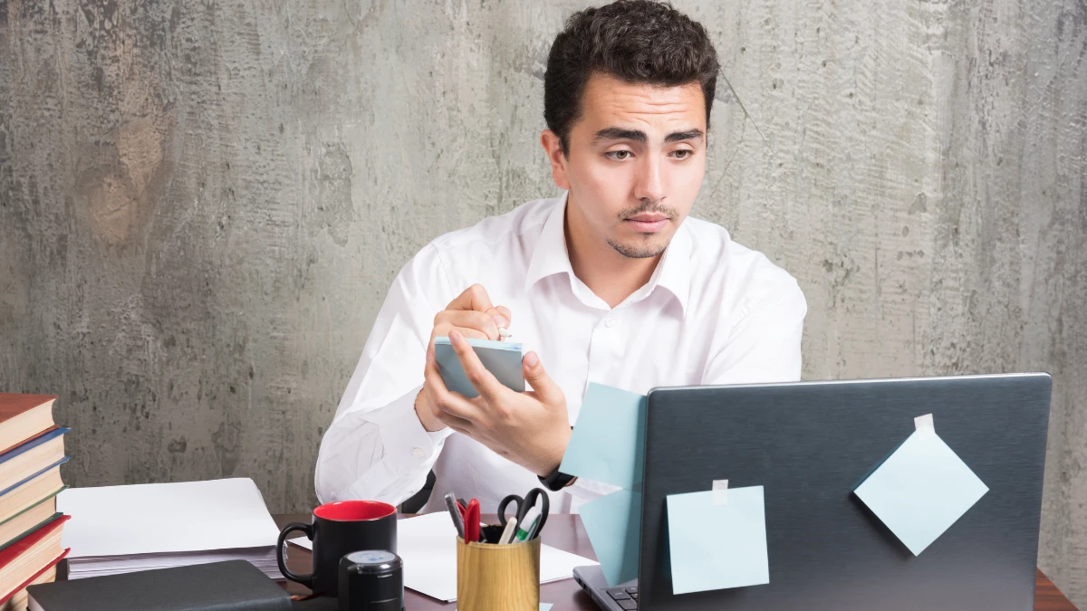 5 Reasons Hoarding Data in Apple Notes Is Not the Same as Thinking