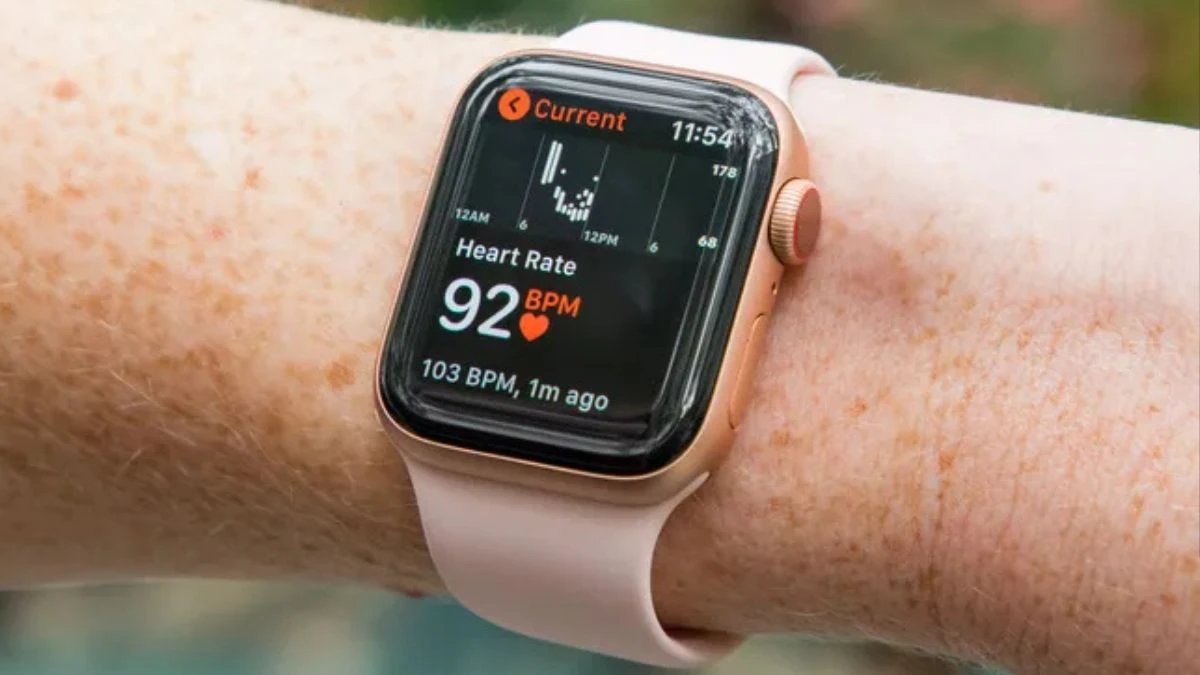 6 Ways the Apple Watch Increases Anxiety Instead of Reducing Friction