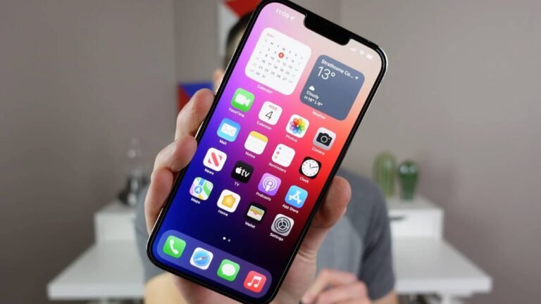 7 iPhone Settings That Are Leaking Your Personal Data Right Now (Most People Have All 7 Turned On)