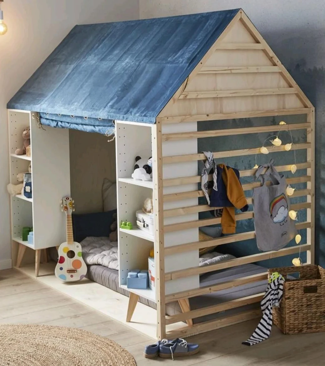 House-Frame Bed with Fabric Roof