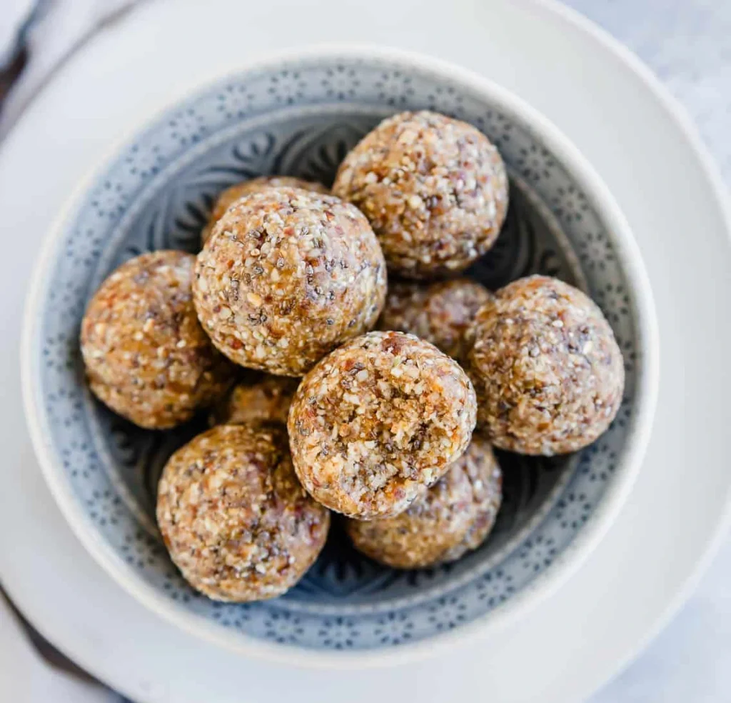 Almond Butter Oat Bites