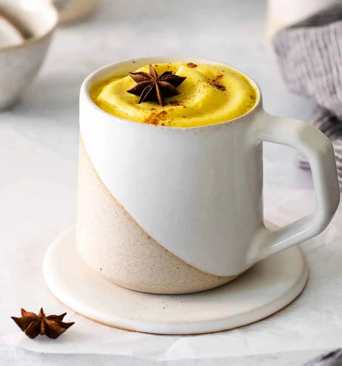 Anti-Inflammatory Golden Milk Latte