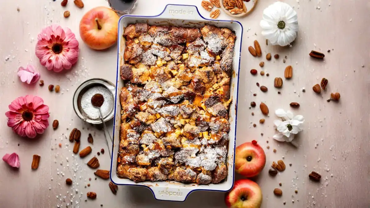 Apple Cinnamon French Toast Casserole