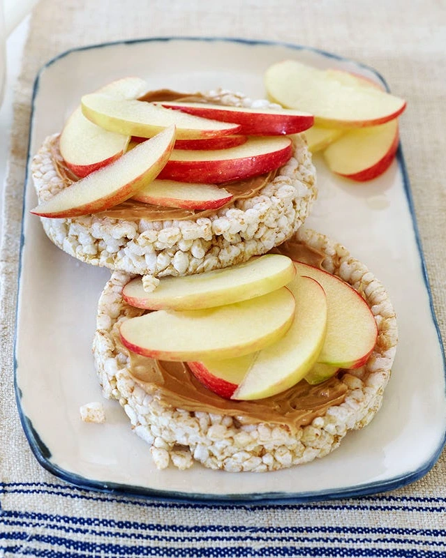 Apple Cinnamon Rice Cakes