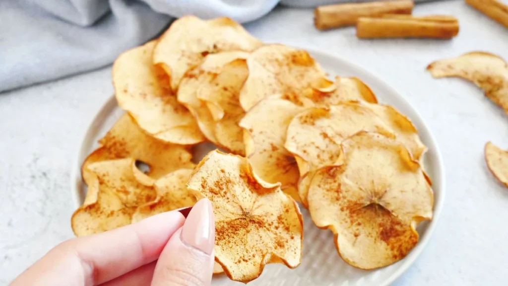 Baked Cinnamon Apple Chips