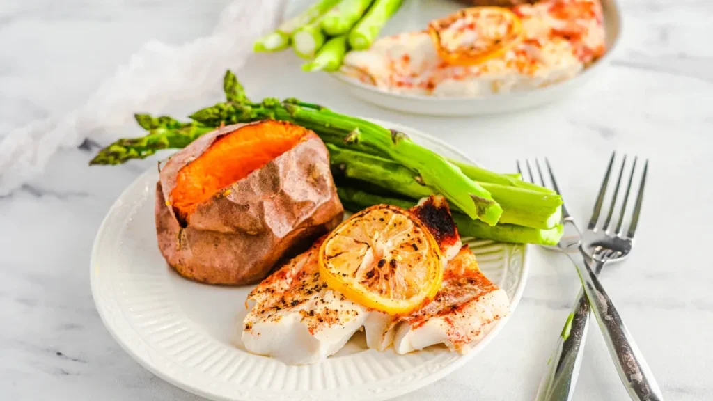 Baked Cod with Asparagus
