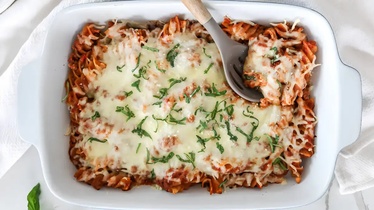 Beefy Mozzarella Pasta Bake