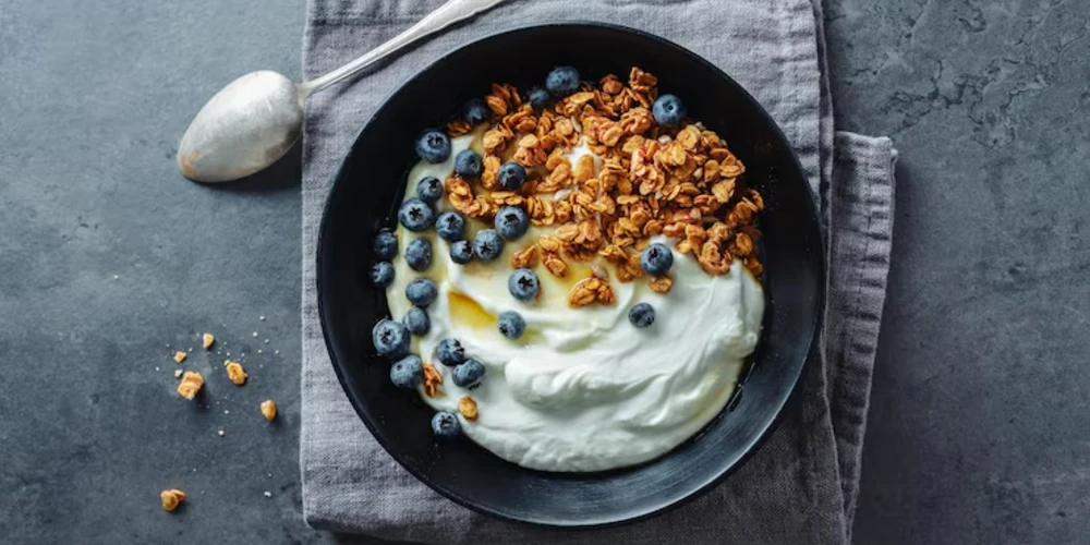 Blackberry Yogurt Bowl