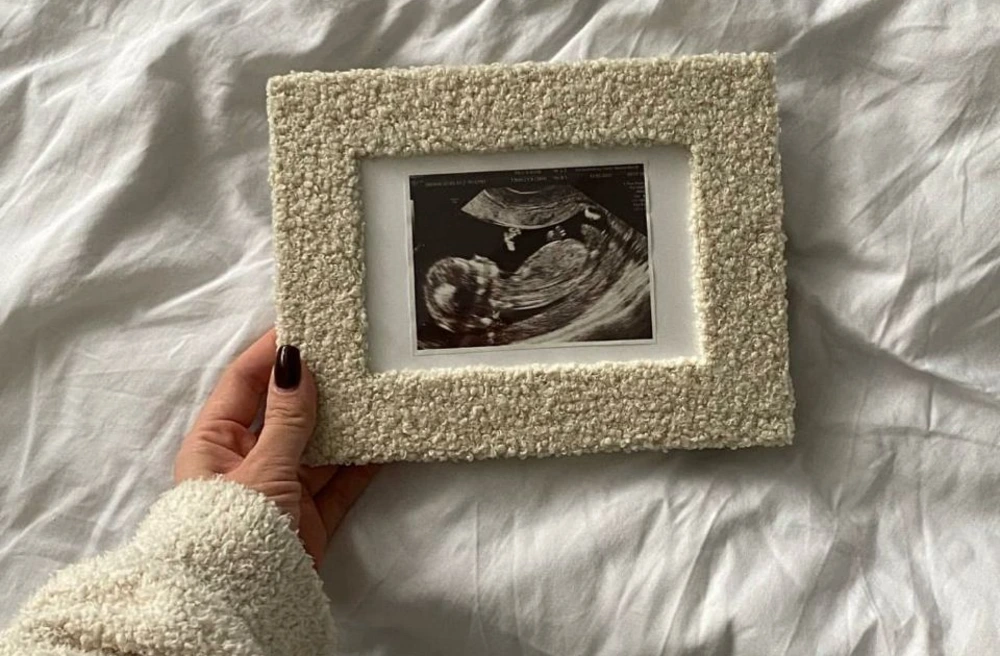 Boucle Frame Sonogram Reveal