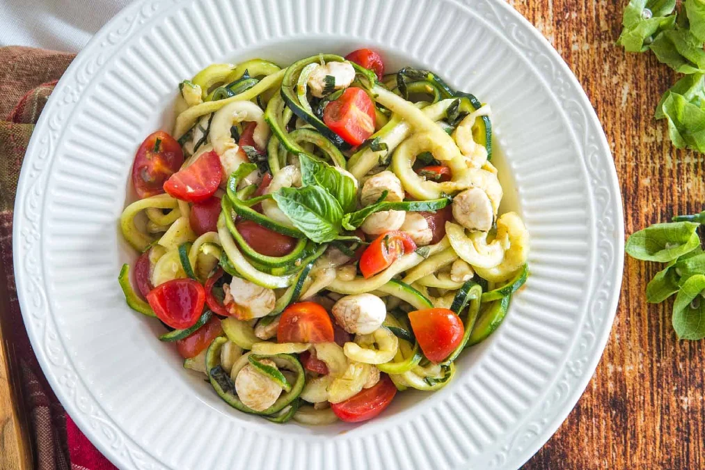 Caprese Pesto Zucchini Noodles