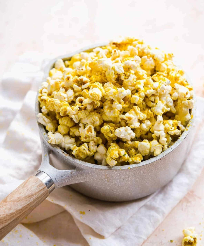 Cheesy Popcorn