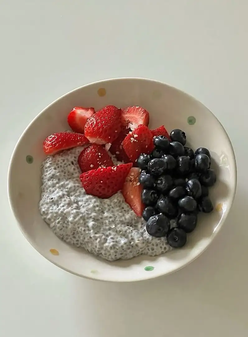 Chia Seed Pudding with Berries