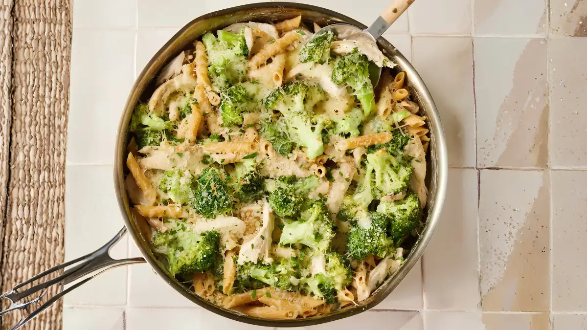Chicken Broccoli Alfredo Casserole