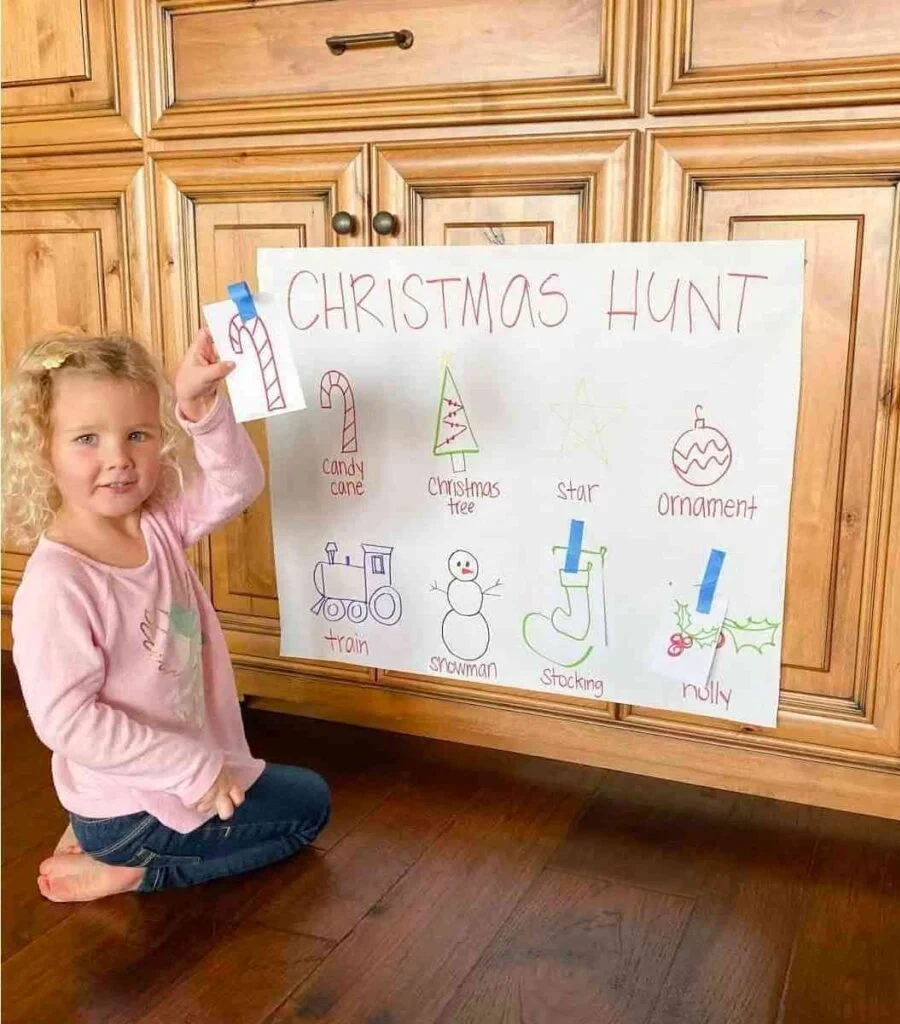 Christmas Scavenger Hunt Board