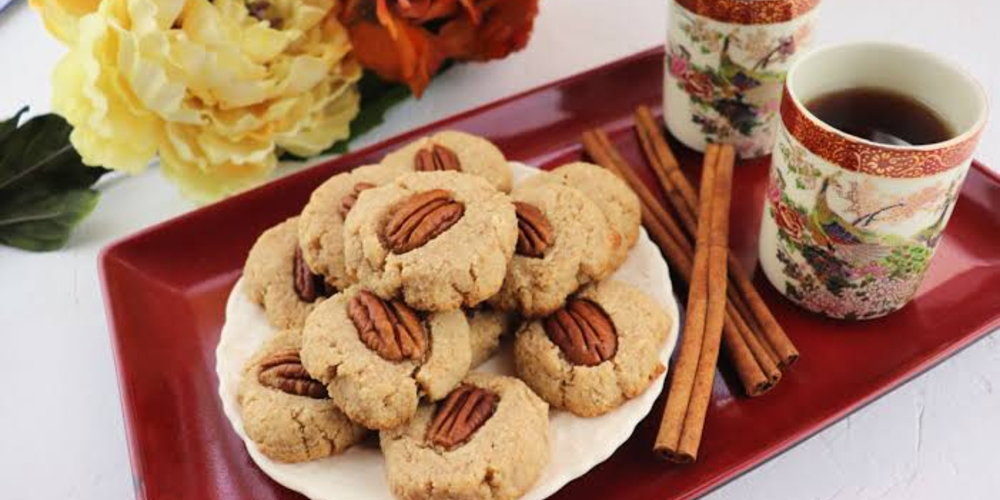 Cinnamon Pecan Cookies