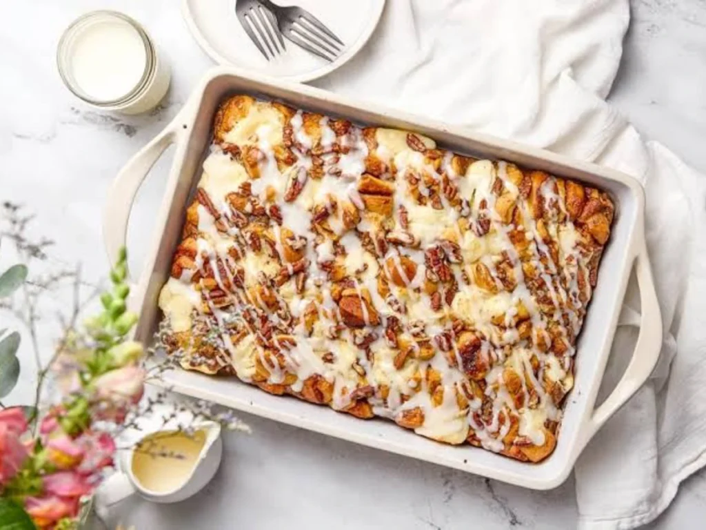 Cinnamon Roll Breakfast Casserole