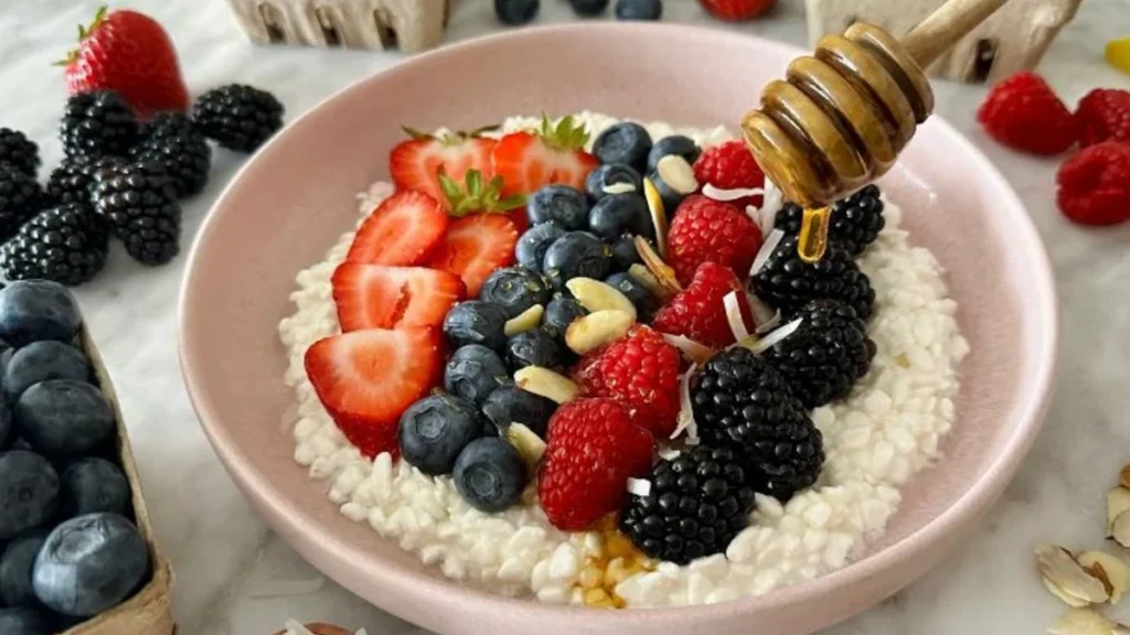 Cottage Cheese with Sweet Berries