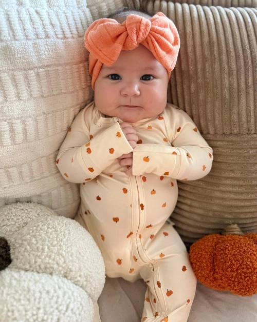 Cozy Pumpkin Lounger