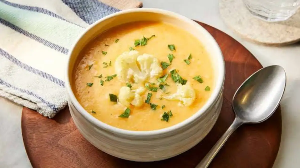 Creamy Cauliflower Soup