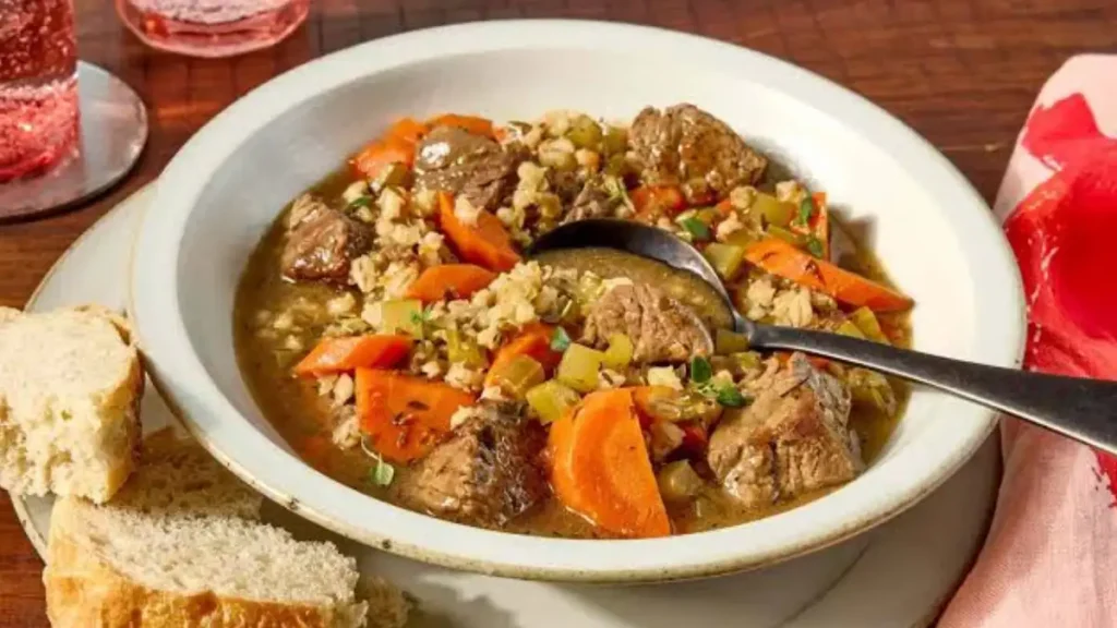 Crockpot Beef and Barley Soup