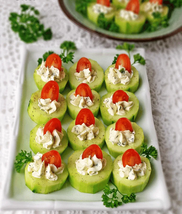 Cucumber Cream Cheese Rounds