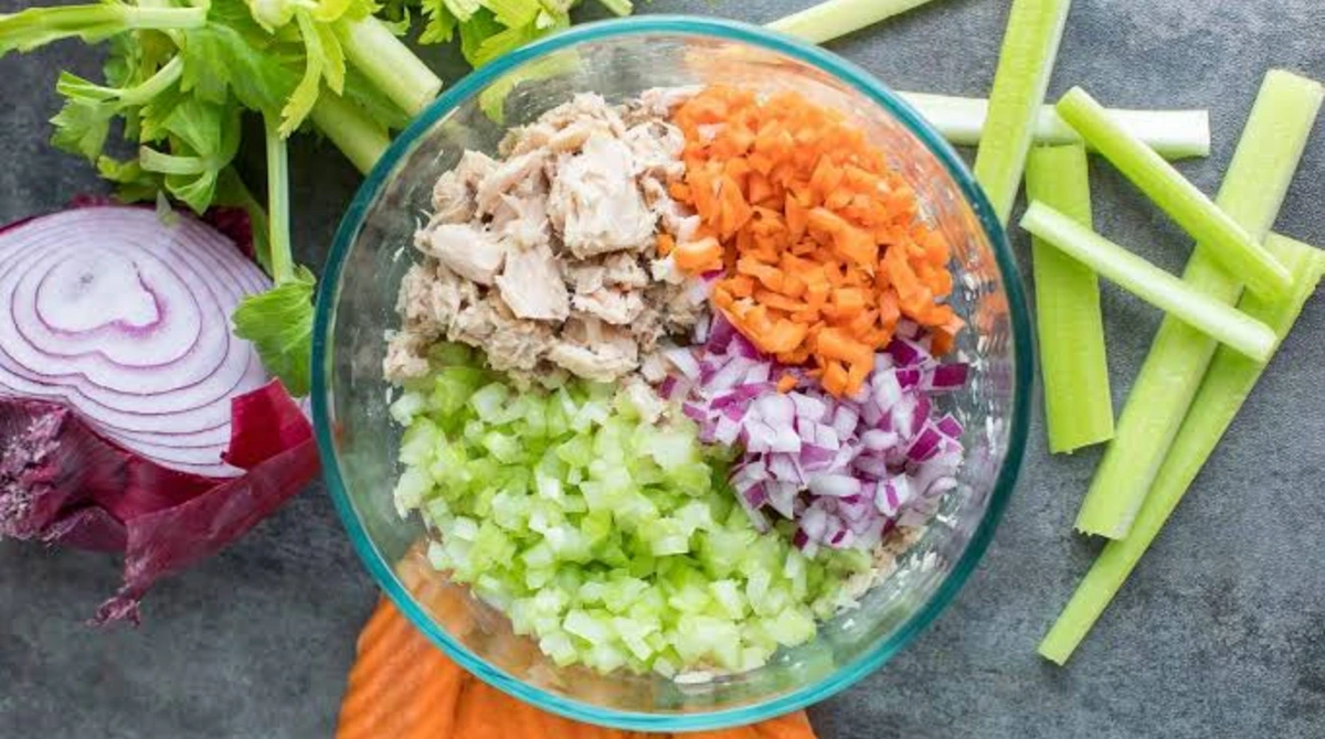 Cucumber Tuna Salad Boats