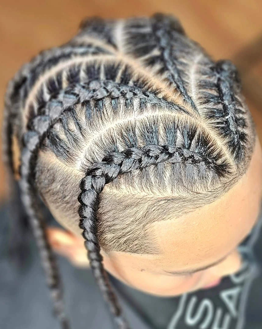 Curved Mohawk Braid Design