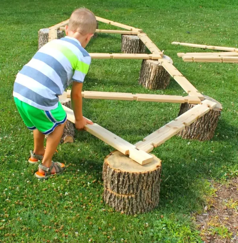 DIY Tree Stumps and Wooden Planks