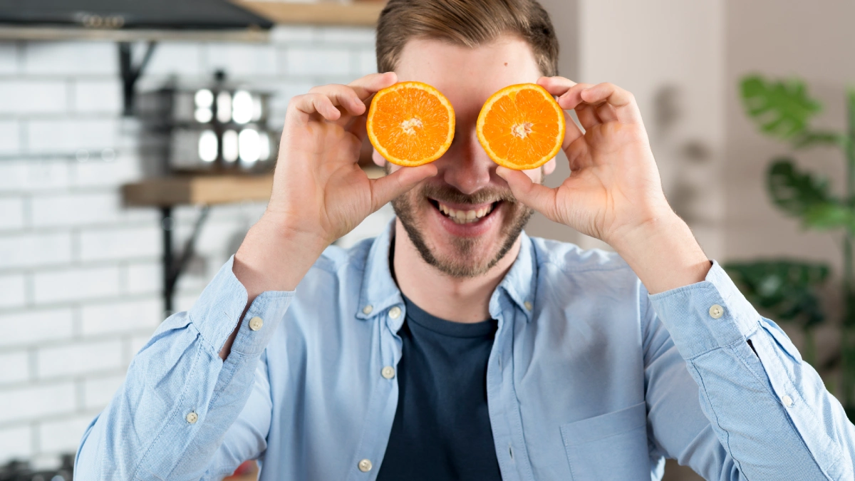 Doctor Reveals The 1 Best Fruit to Eat for Healthy Eyesight