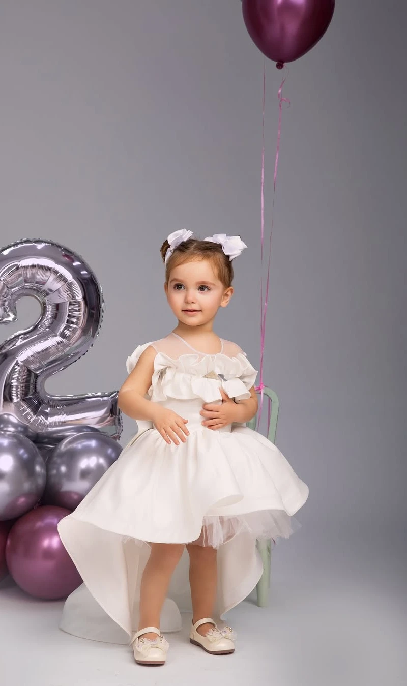 Elegant White Tulle Princess Dress