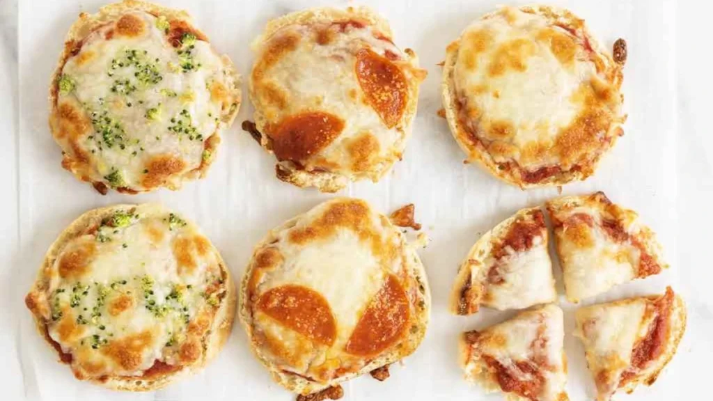 English Muffin Mini Pizzas