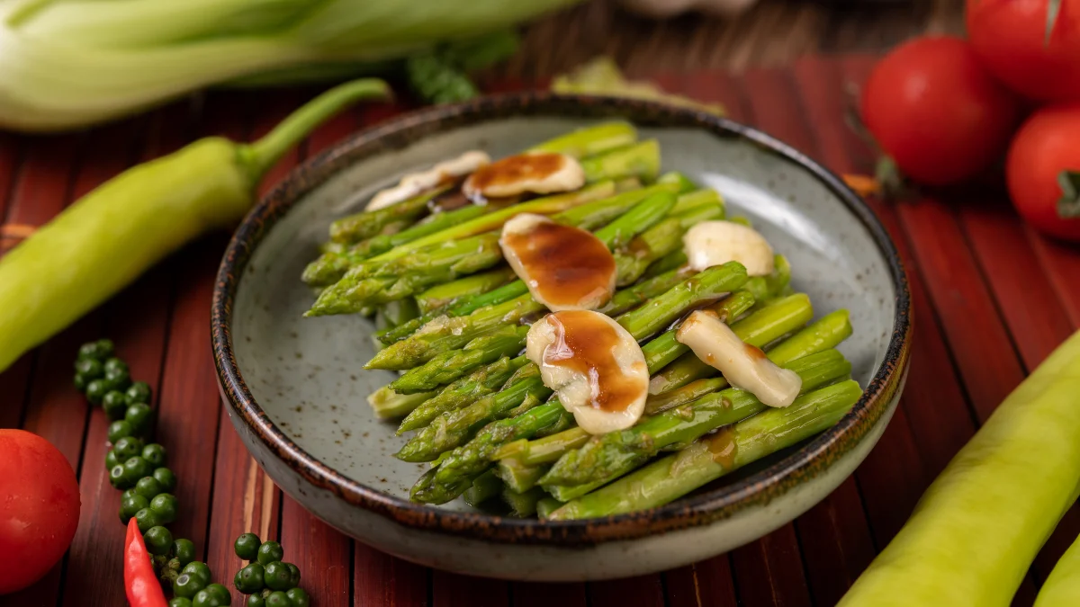 Garlic Roasted Asparagus