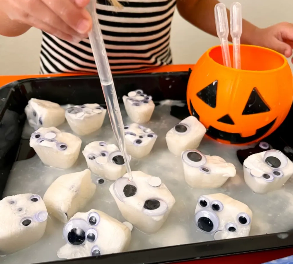 Ghost Ice Cube Sensory Play