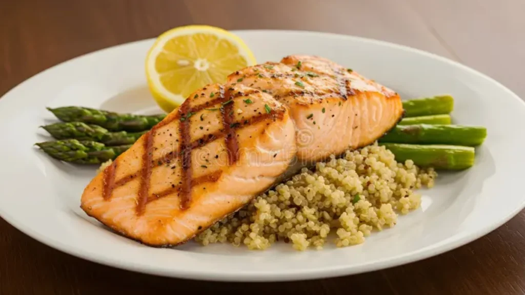 Grilled Salmon with Asparagus and Quinoa