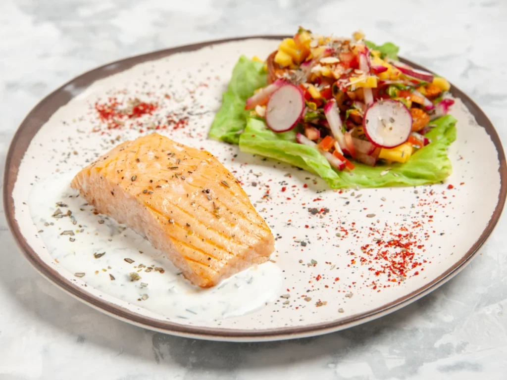 Grilled Salmon with Mango Salsa