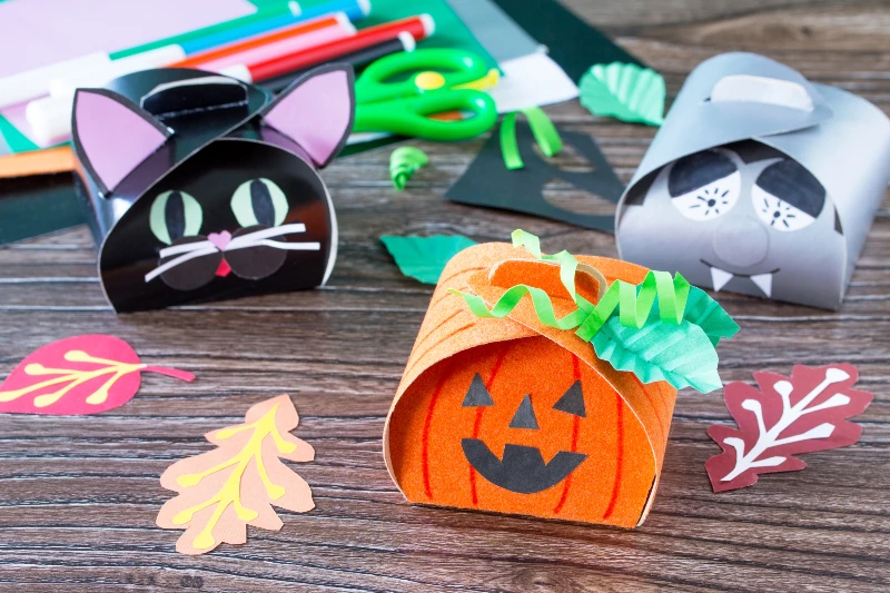 Halloween Paper Treat Boxes
