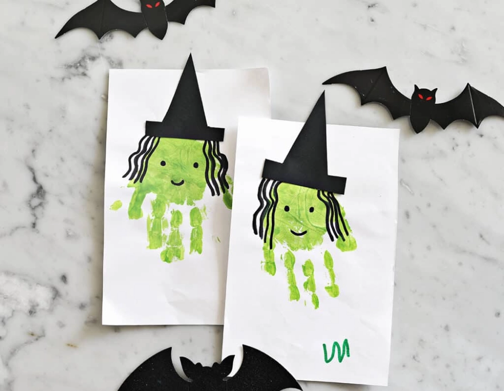 Handprint Witch Craft