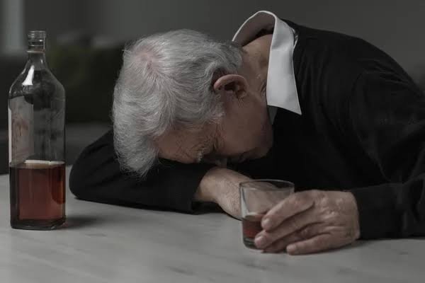 Intense Rebound Dreams After Drinking Alcohol