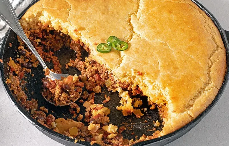 Iron-Rich Chili with Cornbread
