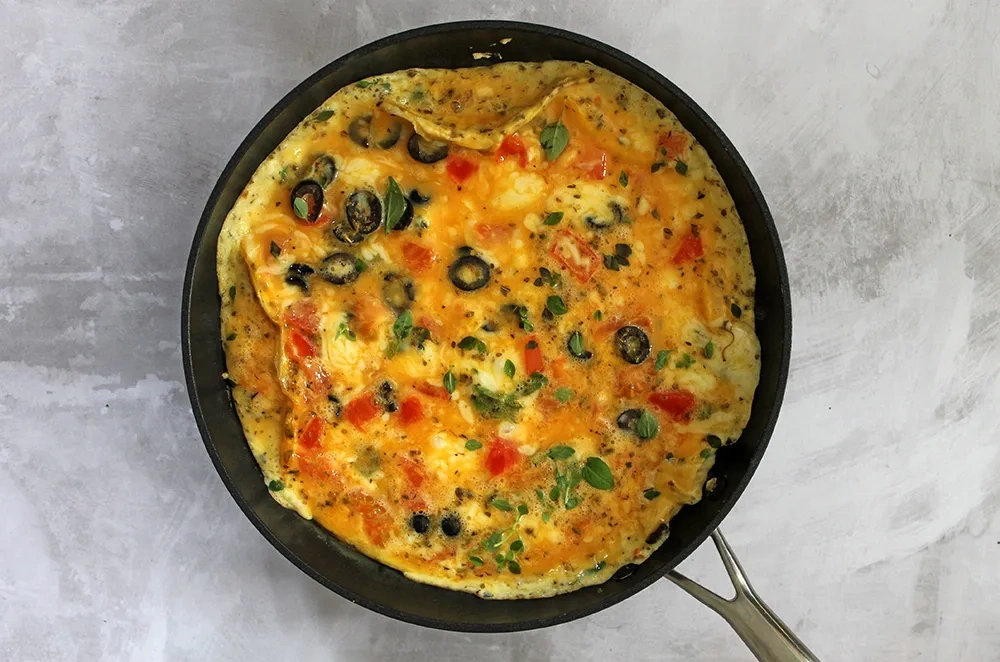 Keto Pizza Omelet