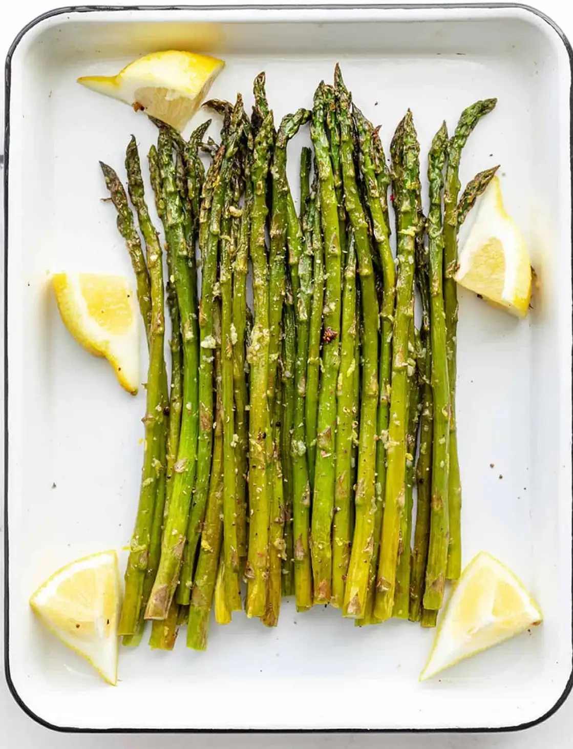 Lemon Garlic Roasted Asparagus