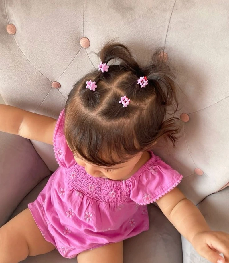 Mini Buns with Flower Clips