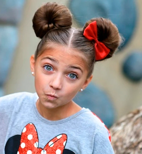 Minnie Mouse Space Buns